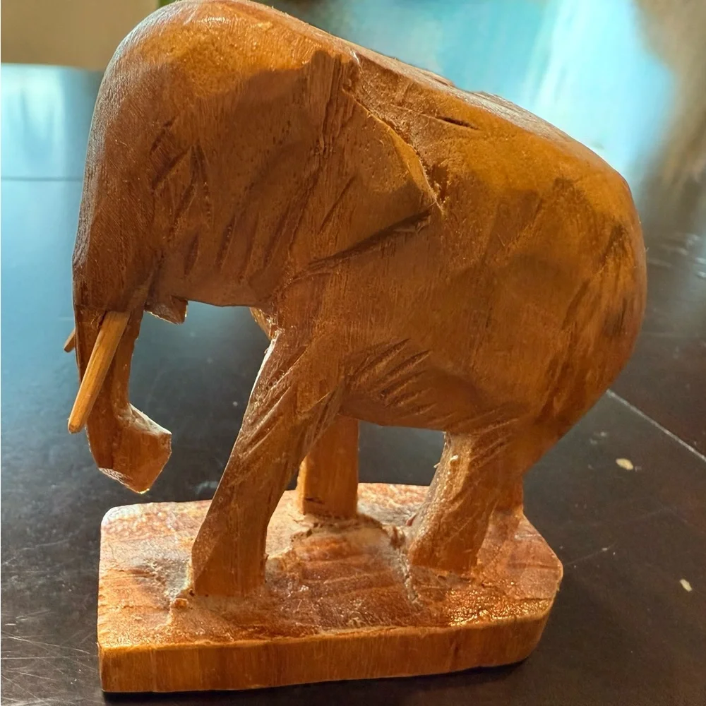 N/A beautifully carved
